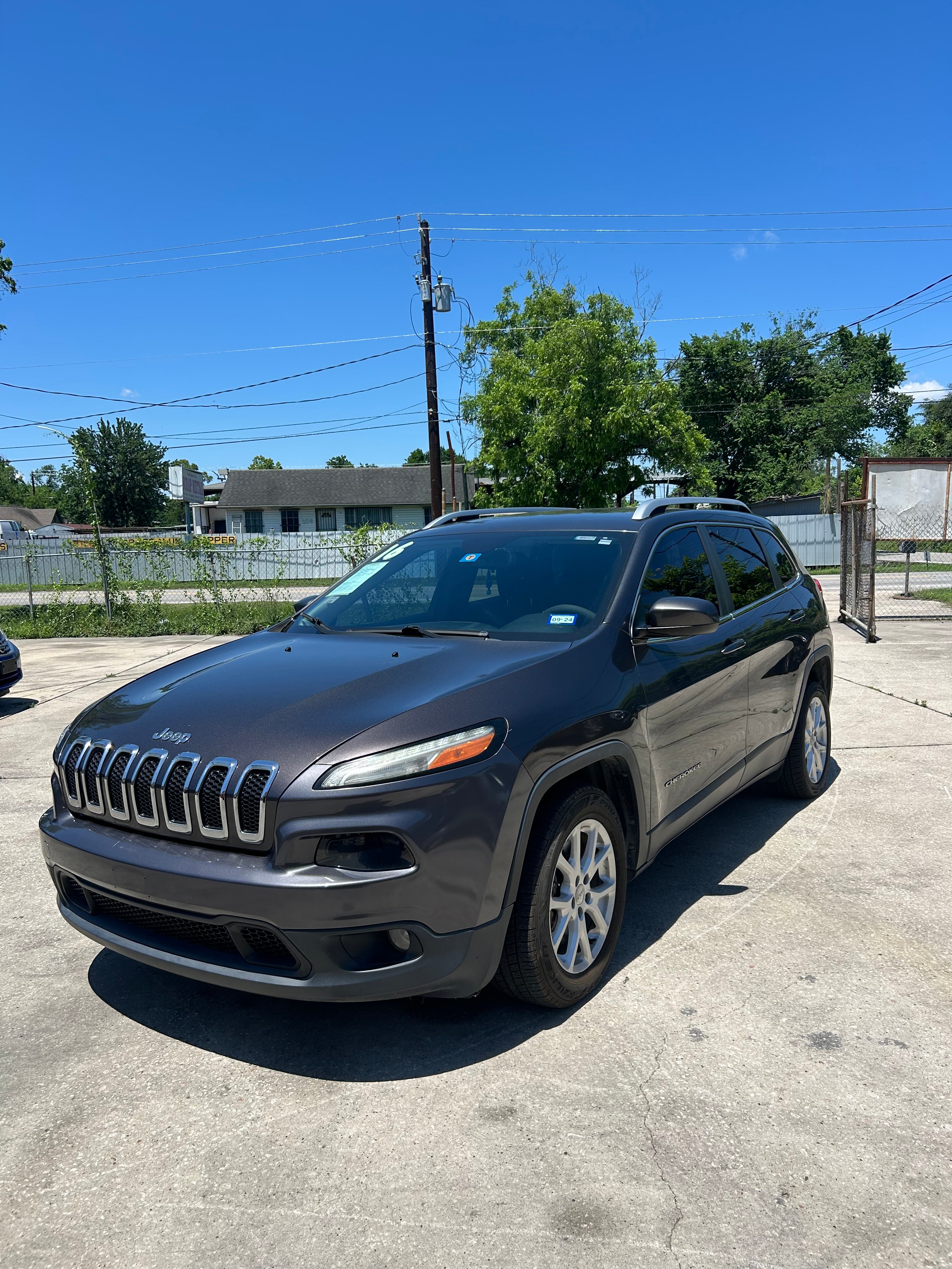 2016 Jeep Cherokee Altitude Sport Utility